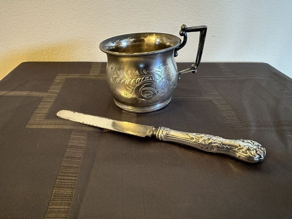 Colonial Silver Company Quadruple Plated Silver Set Baby Cup & Butter Knife Set
